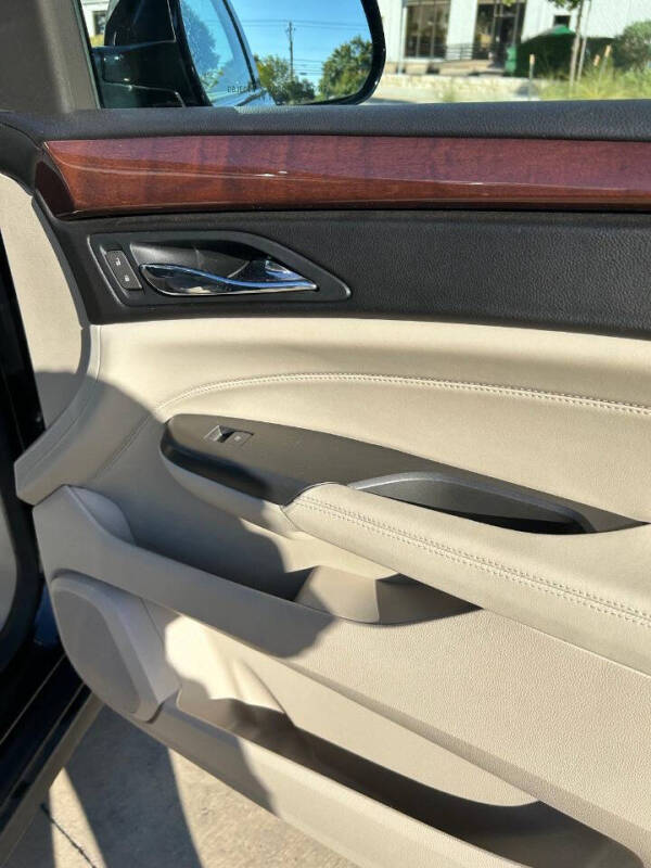 2012 Cadillac SRX Performance Collection