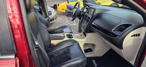 2015 Dodge Grand Caravan SXT Plus