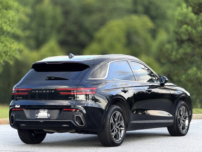 2022 Genesis GV70 2.5T Standard