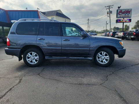 2004 Lexus LX 470