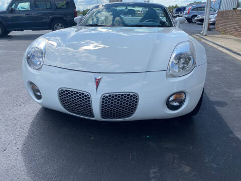 2008 Pontiac Solstice for sale at Holland Auto Sales and Service, LLC in Bronston KY