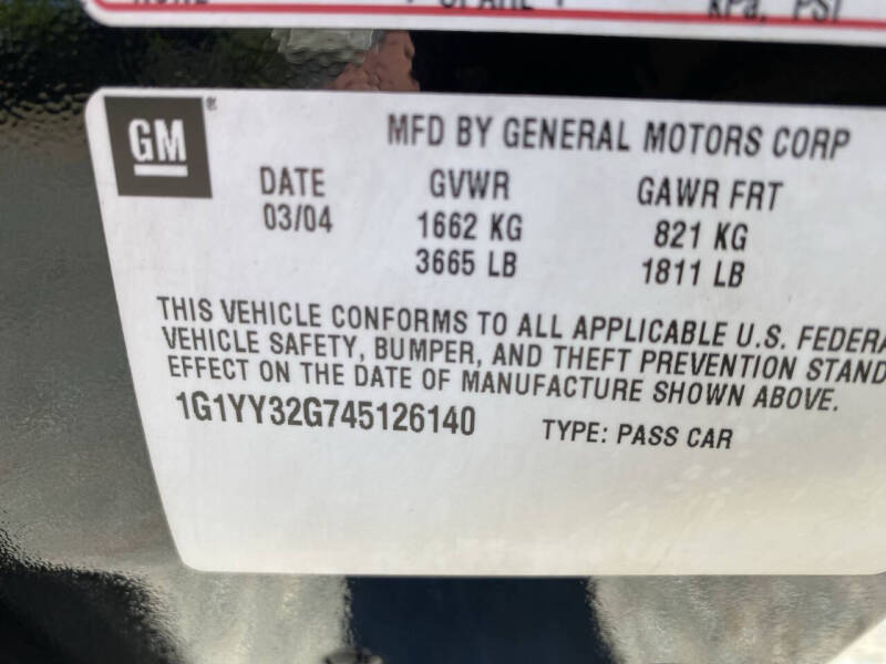 2004 Chevrolet Corvette