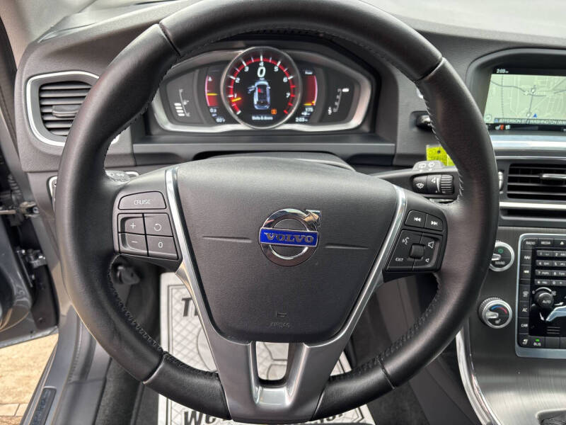 2016 Volvo V60 T5 Premier