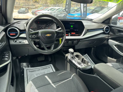 2026 Chevrolet Trax LS