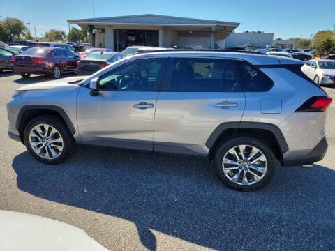 2022 Toyota RAV4 XLE Premium