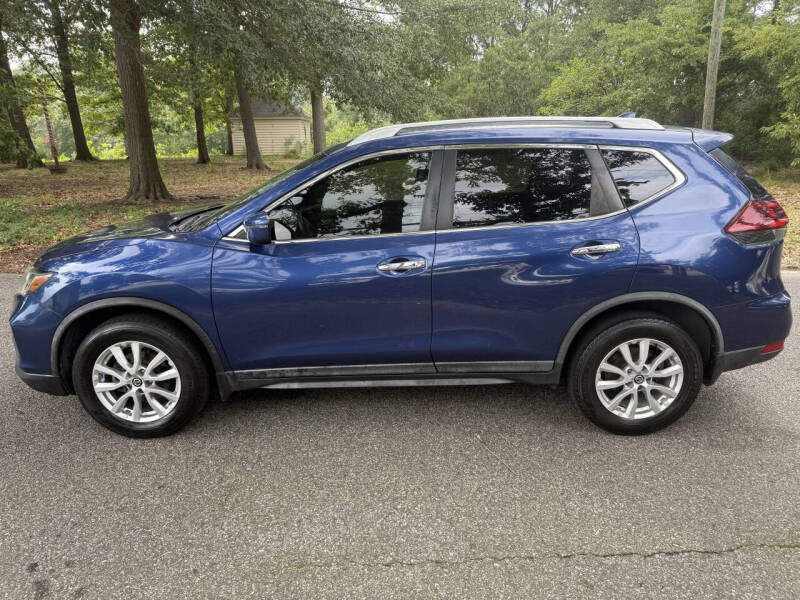 2020 Nissan Rogue SV