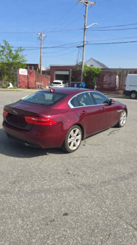 2017 Jaguar XE 25t Prestige