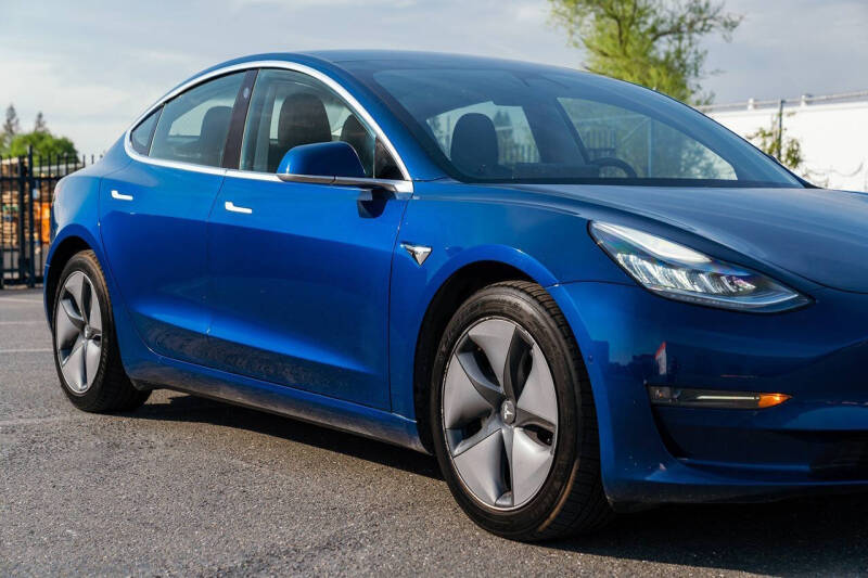 2019 Tesla Model 3 Long Range