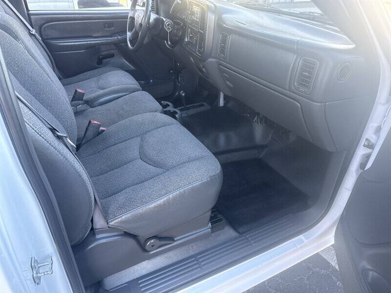 2004 Chevrolet Silverado 1500