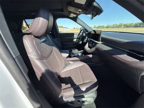 2025 Ford Explorer Platinum