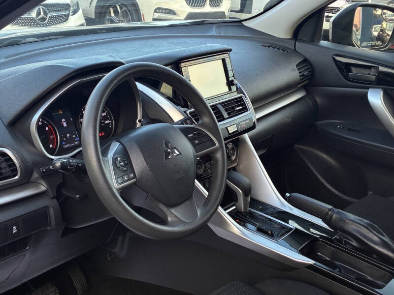 2020 Mitsubishi Eclipse Cross ES