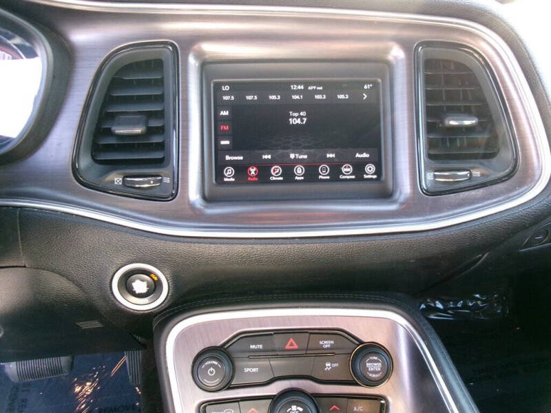 2018 Dodge Challenger SXT