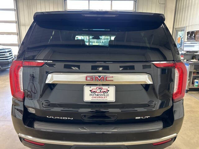 2023 GMC Yukon XL SLT