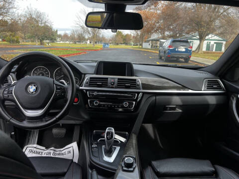 2016 BMW 3 Series 328i