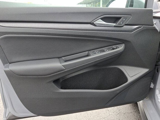 2025 Volkswagen Golf GTI Autobahn