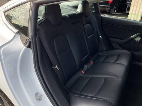 2019 Tesla Model 3 Mid Range