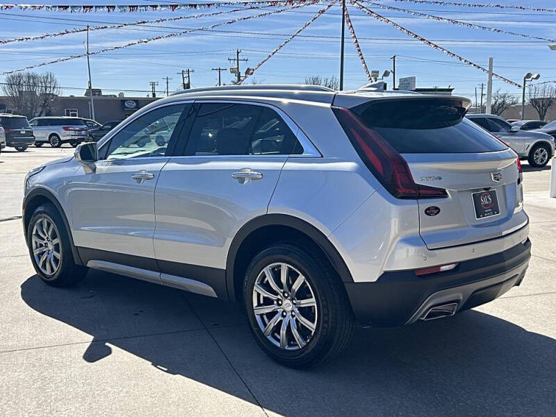 2021 Cadillac XT4 Premium Luxury