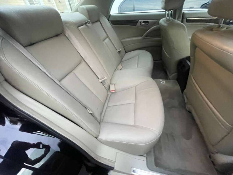 2004 Infiniti M45