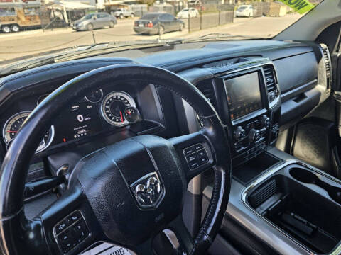 2016 RAM 1500 Sport
