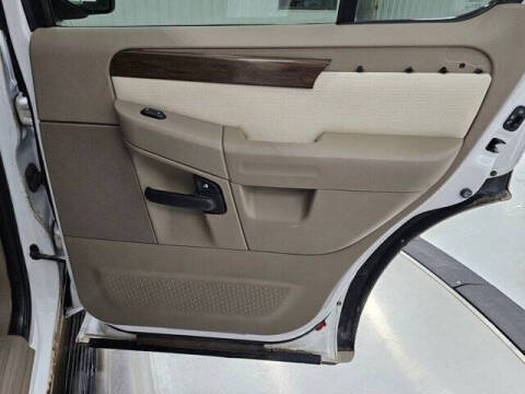 2002 Ford Explorer Eddie Bauer