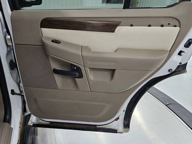 2002 Ford Explorer Eddie Bauer