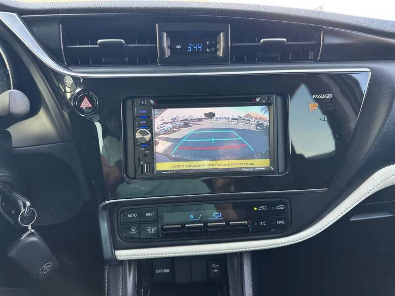 2017 Toyota Corolla iM