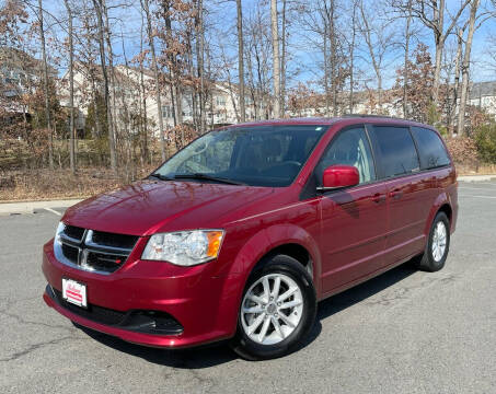 2015 Dodge Grand Caravan for sale at Nelson's Automotive Group in Chantilly VA