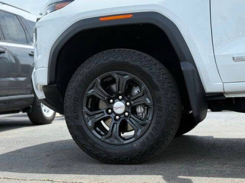 2024 GMC Canyon Elevation