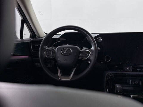 2025 Lexus NX 350h Premium