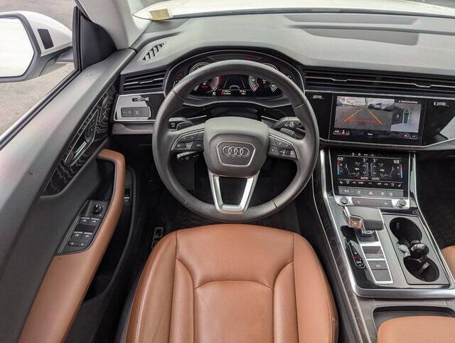 2022 Audi Q8 quattro Premium Plus 55 TFSI