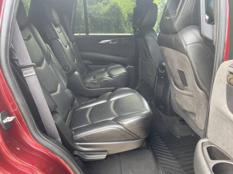 2016 Cadillac Escalade Platinum