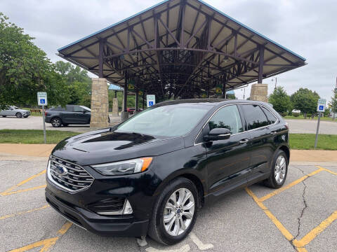 2020 Ford Edge Titanium