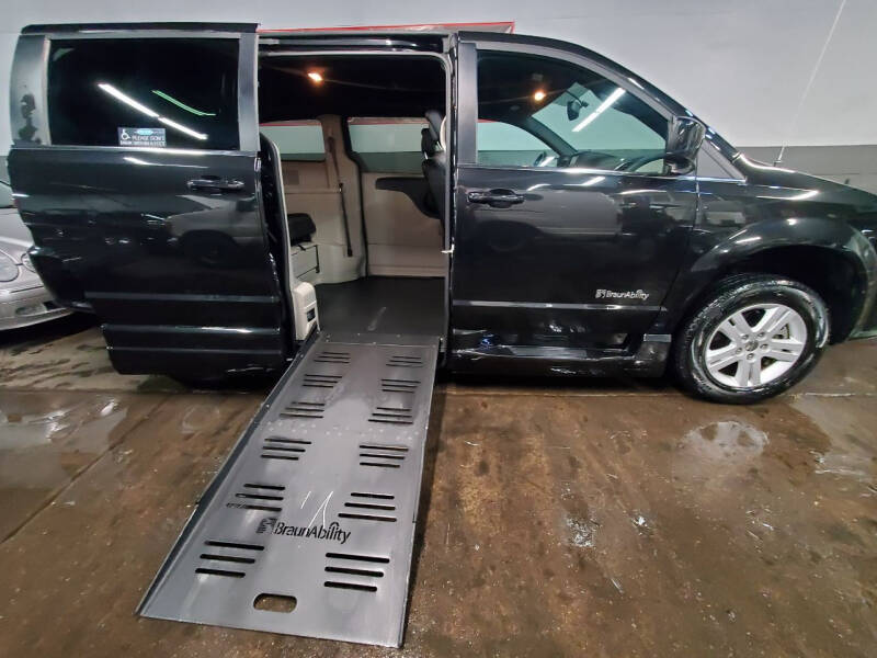 2018 Dodge Grand Caravan for sale at Quality Auto Traders LLC in Mount Vernon NY