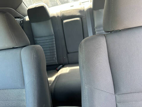 2013 Dodge Challenger SXT