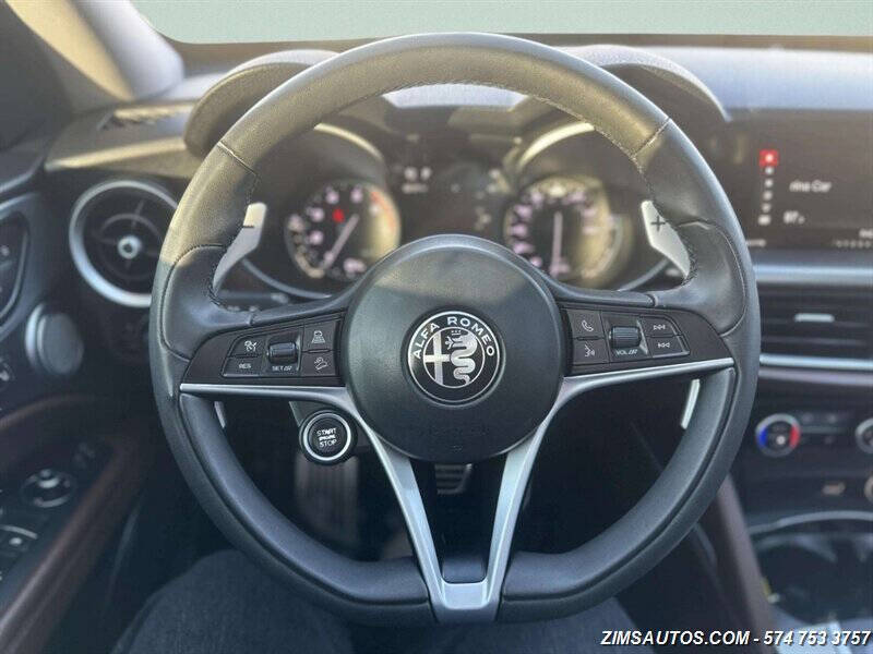 2018 Alfa Romeo Stelvio Sport