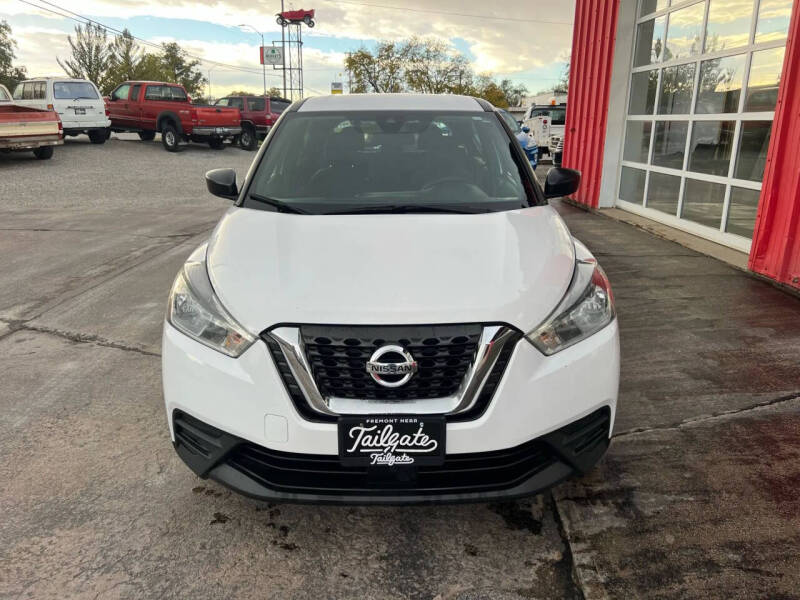 2020 Nissan Kicks S