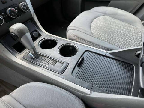 2011 Chevrolet Traverse LS