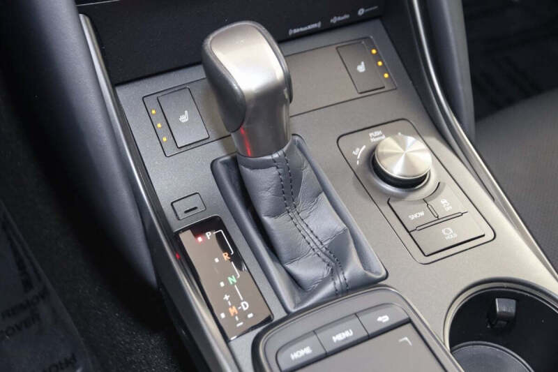 2024 Lexus IS 350 F SPORT Design