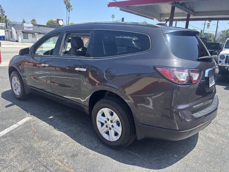 2017 Chevrolet Traverse LS