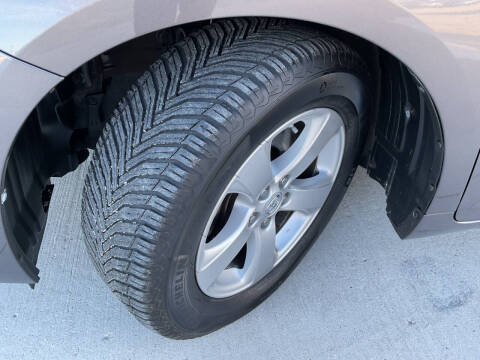 2015 Toyota Sienna LE 8-Passenger