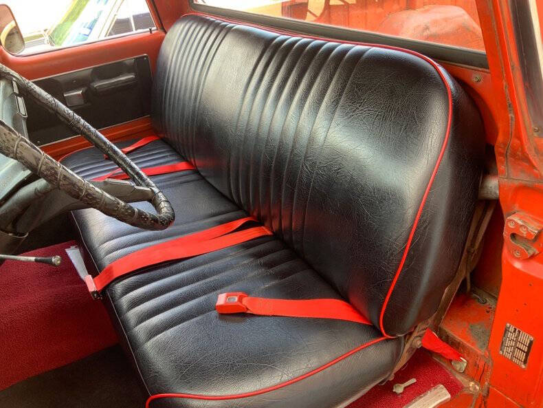 1969 Dodge D200 Pickup