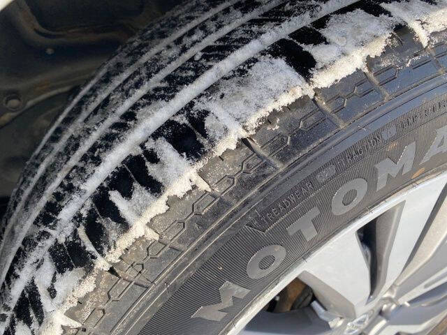 2020 Nissan Pathfinder S