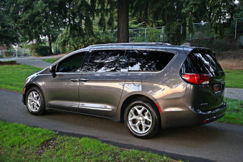 2020 Chrysler Pacifica Limited