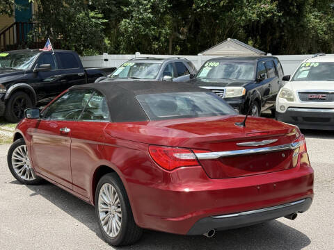 2014 Chrysler 200 Limited