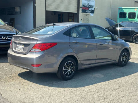 2014 Hyundai Accent GLS