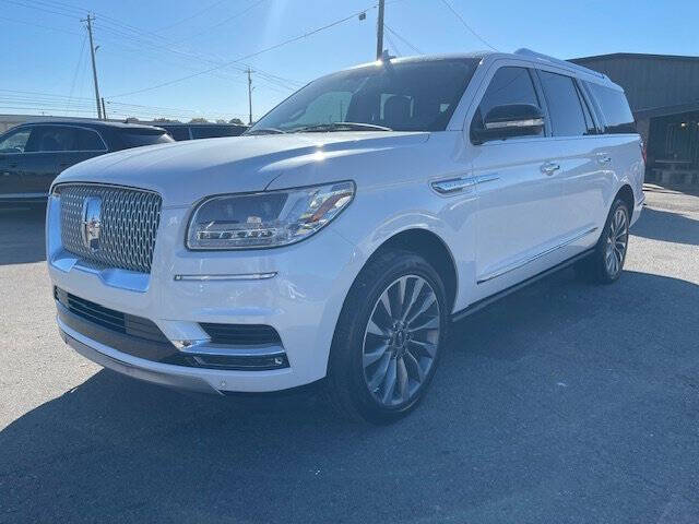 2019 Lincoln Navigator Select's photo