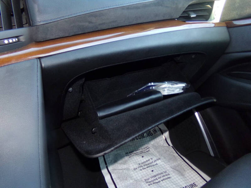 2019 Cadillac Escalade ESV Luxury