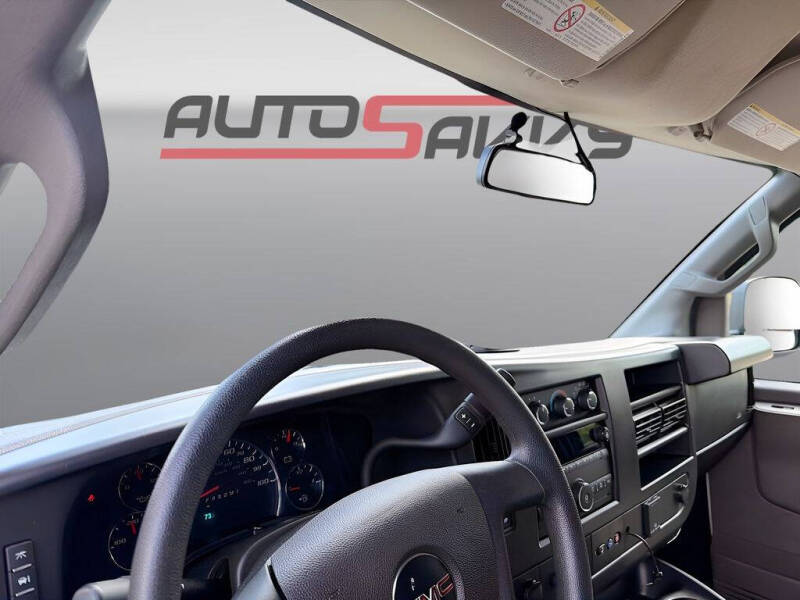 2025 Chevrolet Express 2500