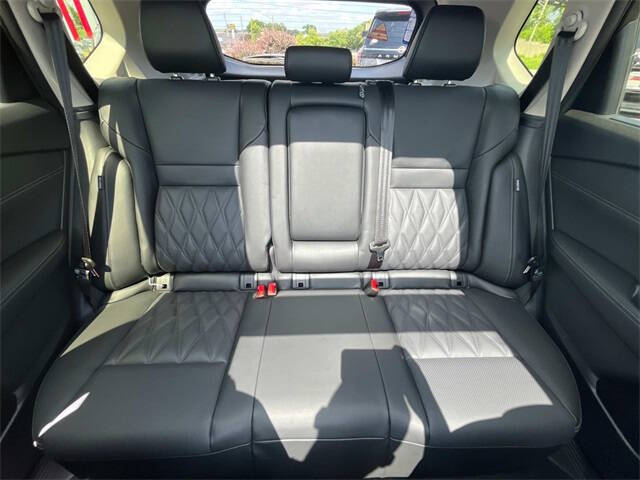 2025 Nissan Rogue Platinum