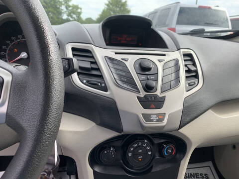 2012 Ford Fiesta SE